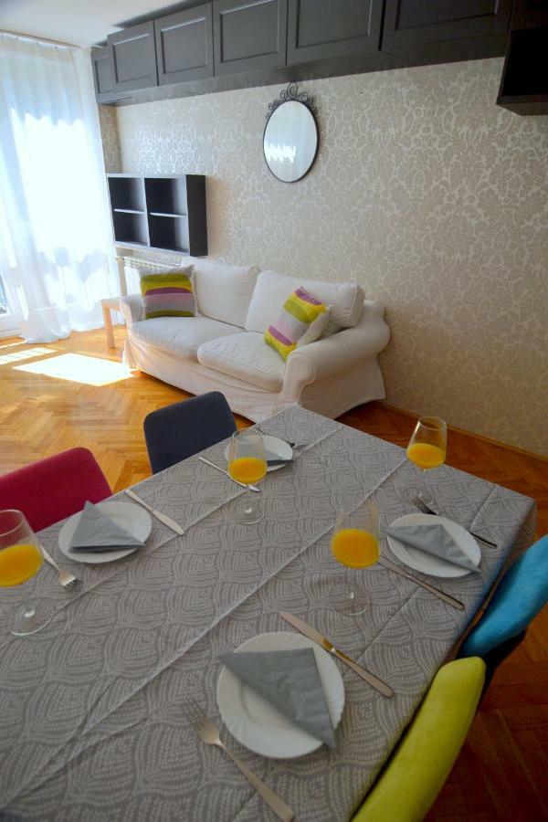 Sloneczny Apartament Grzybowska Warsaw Ngoại thất bức ảnh