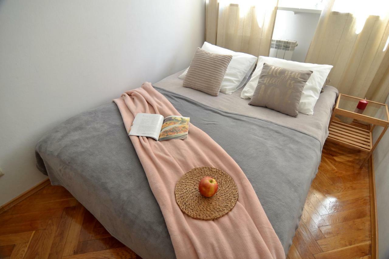 Sloneczny Apartament Grzybowska Warsaw Ngoại thất bức ảnh